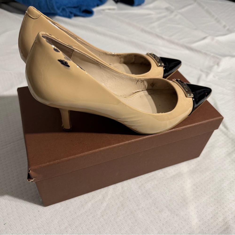 PreOwned Woman’s Coach Zan
